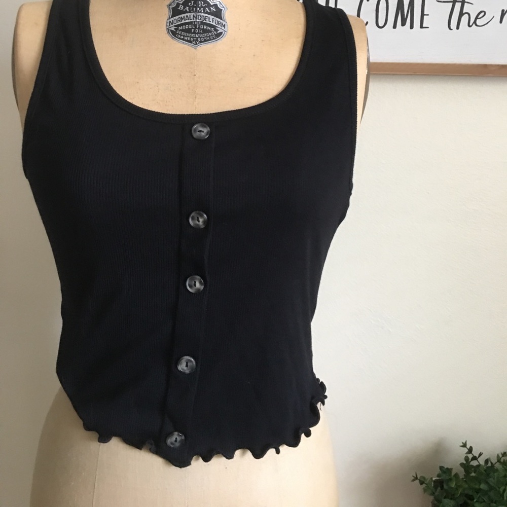 Black Buttoned Crop